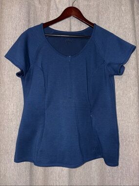 Jaanuu Navy Short Sleeve ponte Scoop Neck scrub Top with kangaroo zip pocket